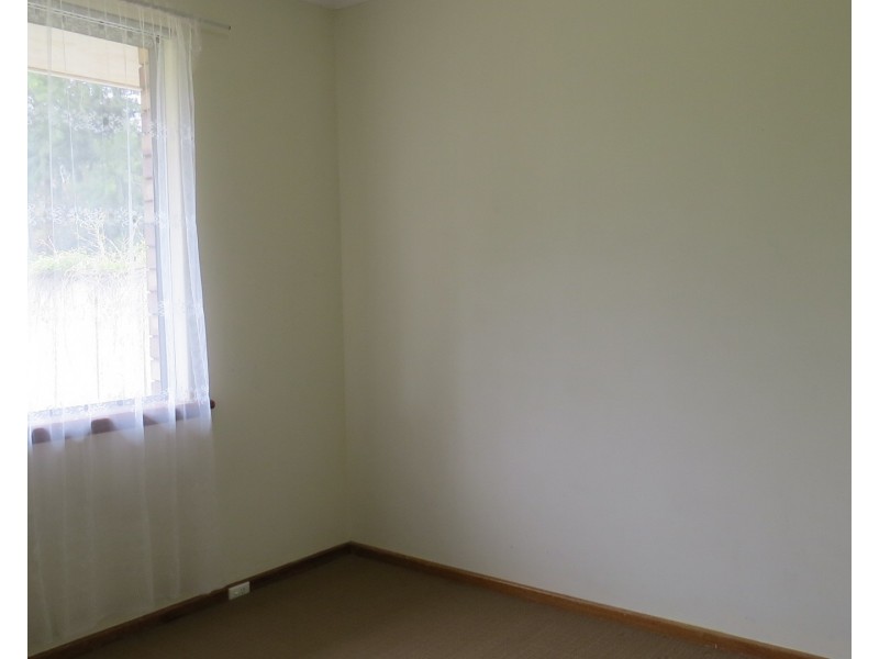 17 Banksia Road, Walliston WA 6076