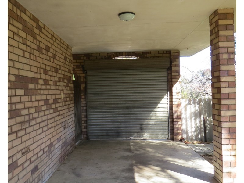 17 Banksia Road, Walliston WA 6076