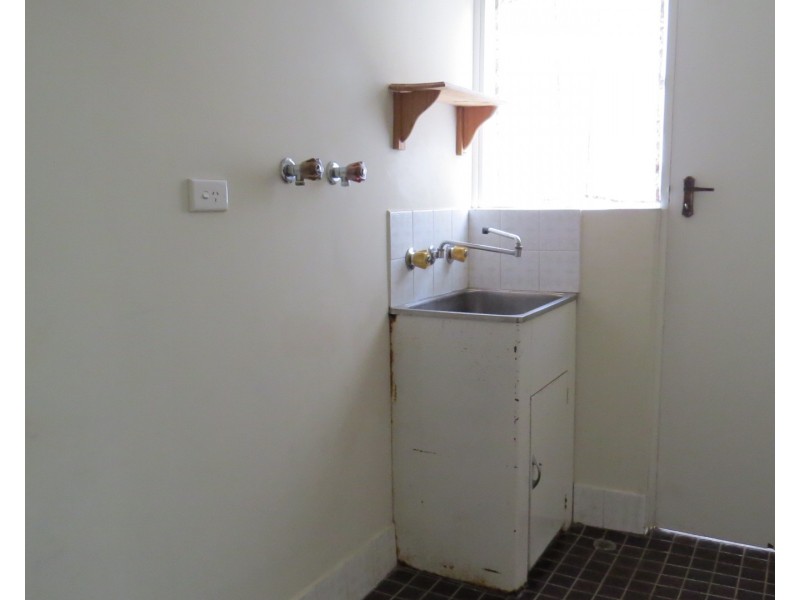 17 Banksia Road, Walliston WA 6076