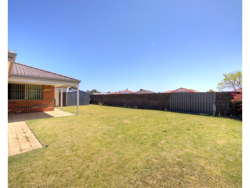 1 Warda Crescent, Forrestfield WA 6058