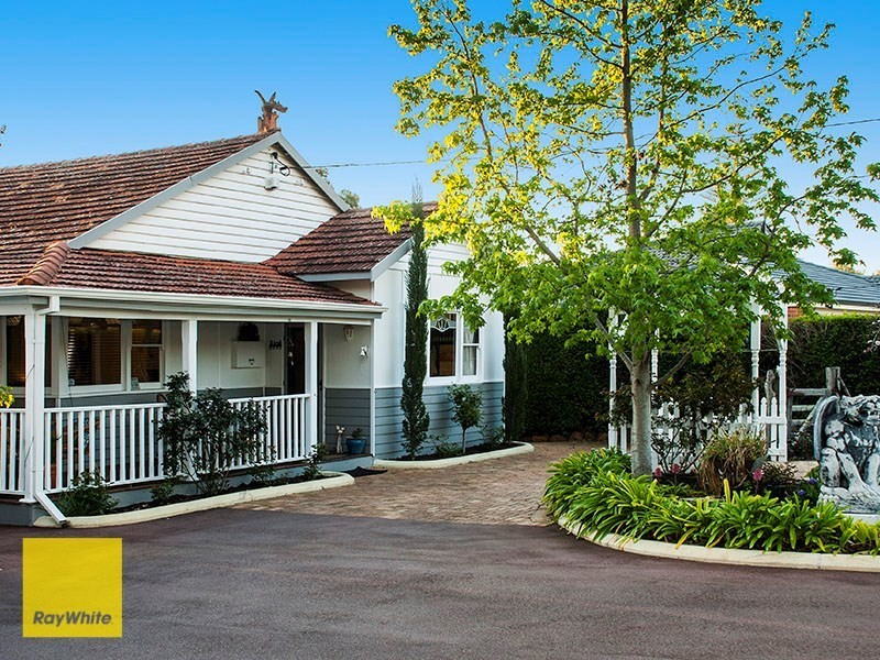 168 Canning Road, Kalamunda WA 6076