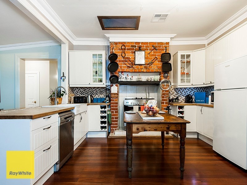 168 Canning Road, Kalamunda WA 6076