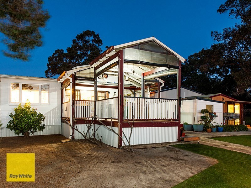 168 Canning Road, Kalamunda WA 6076