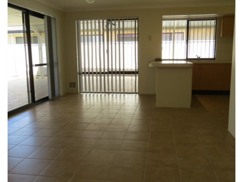 49 Myerson Crescent, Maida Vale WA 6057