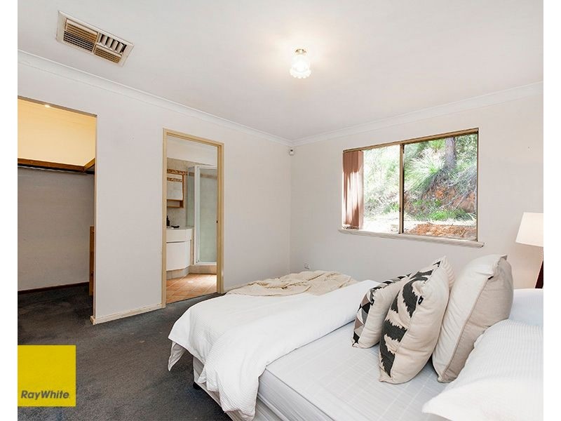 44 Gooseberry Hill Road, Gooseberry Hill WA 6076