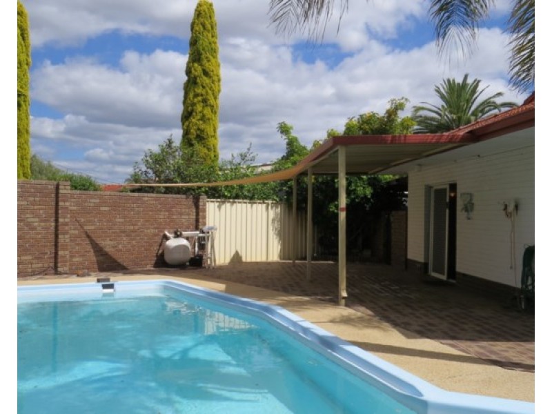 7 Tia Avenue, High Wycombe WA 6057