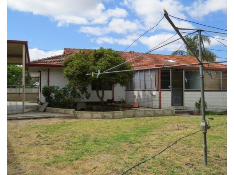 7 Tia Avenue, High Wycombe WA 6057