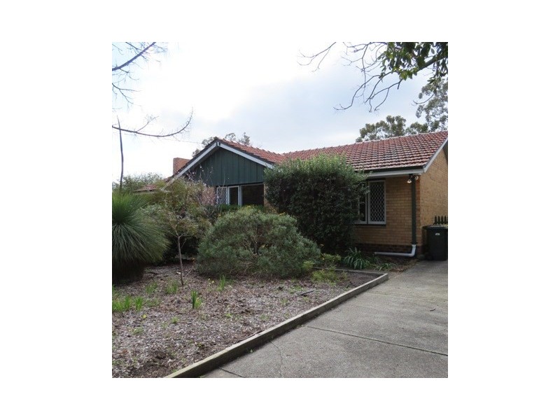 76 Heath Road, Kalamunda WA 6076