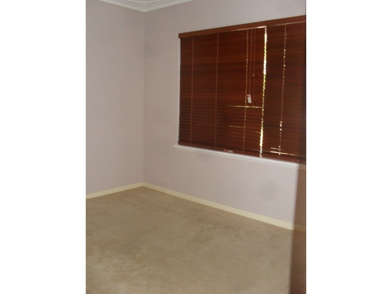 76 Heath Road, Kalamunda WA 6076