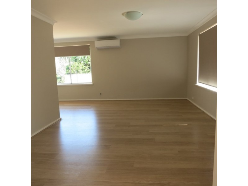 33 Heath Road, Kalamunda WA 6076