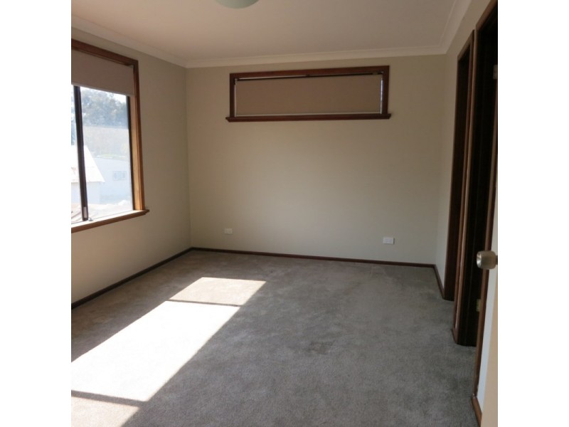 33 Heath Road, Kalamunda WA 6076