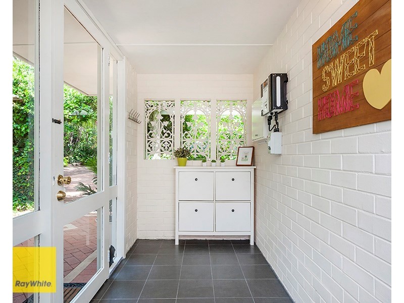 52 Graham Road, Gooseberry Hill WA 6076