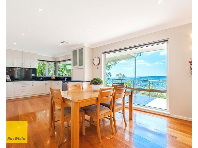 52 Graham Road, Gooseberry Hill WA 6076