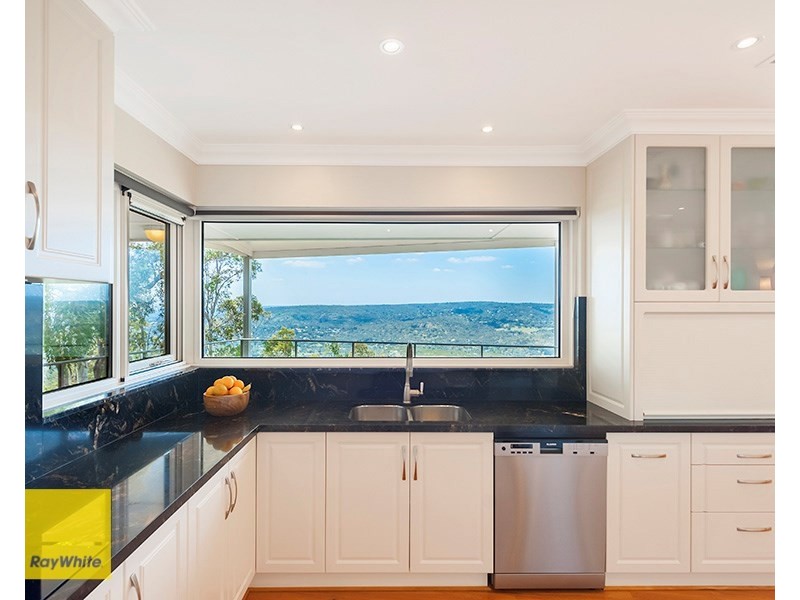 52 Graham Road, Gooseberry Hill WA 6076