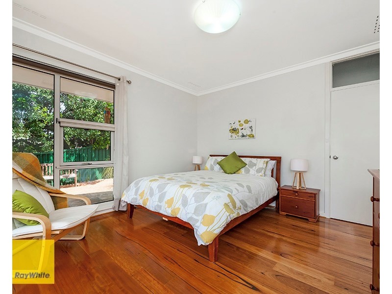 52 Graham Road, Gooseberry Hill WA 6076