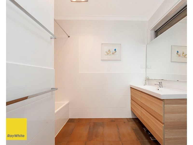 52 Graham Road, Gooseberry Hill WA 6076