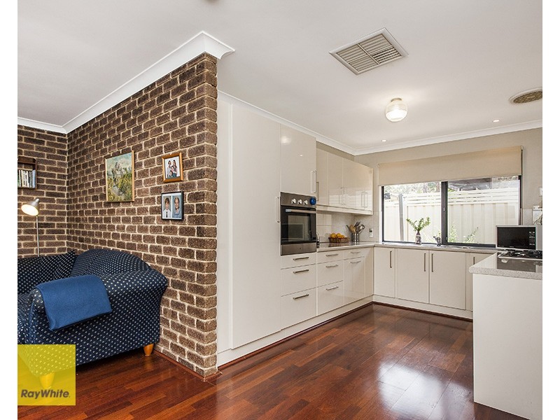 5 Avonia Road, Kalamunda WA 6076