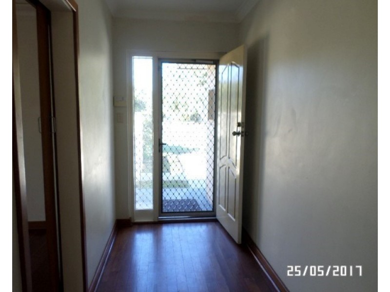 36 Sussex Road, Forrestfield WA 6058