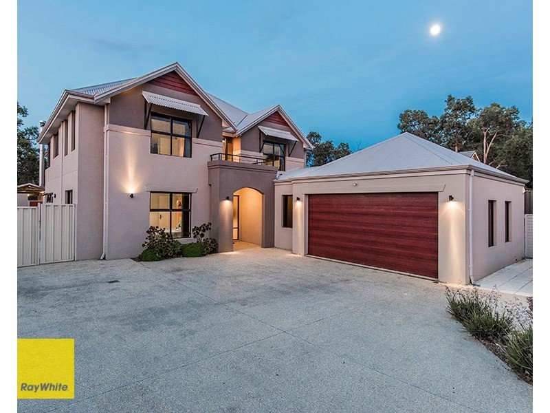 8 Woodview Retreat, Lesmurdie WA 6076