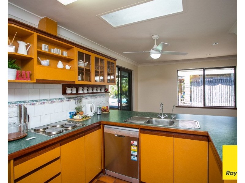 5 Grevillea Road, Walliston WA 6076