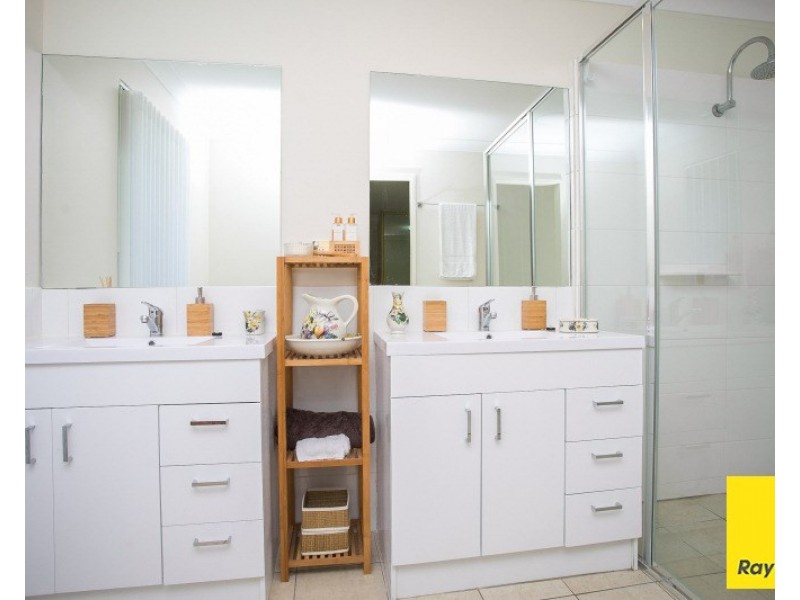 5 Grevillea Road, Walliston WA 6076