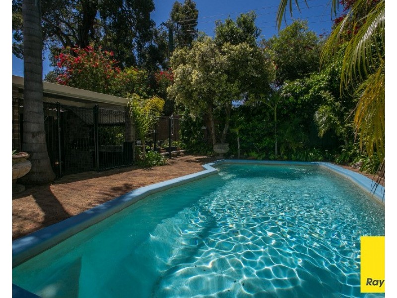 5 Grevillea Road, Walliston WA 6076