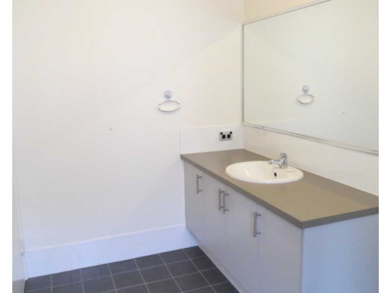 38C Schruth Street, Armadale WA 6112