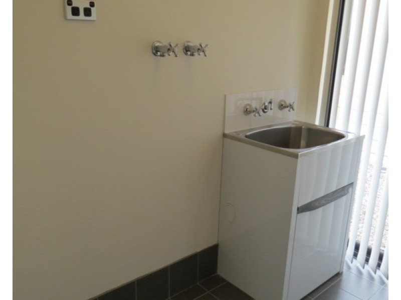 38C Schruth Street, Armadale WA 6112