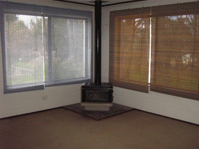 2 Cephalotus Road, Walliston WA 6076