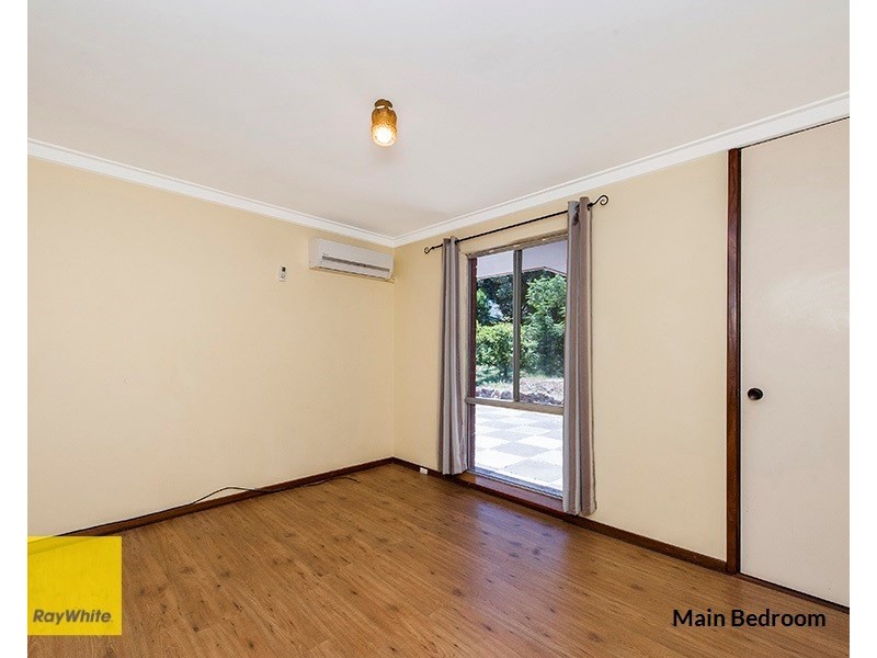 6 Bridgwood Road, Lesmurdie WA 6076