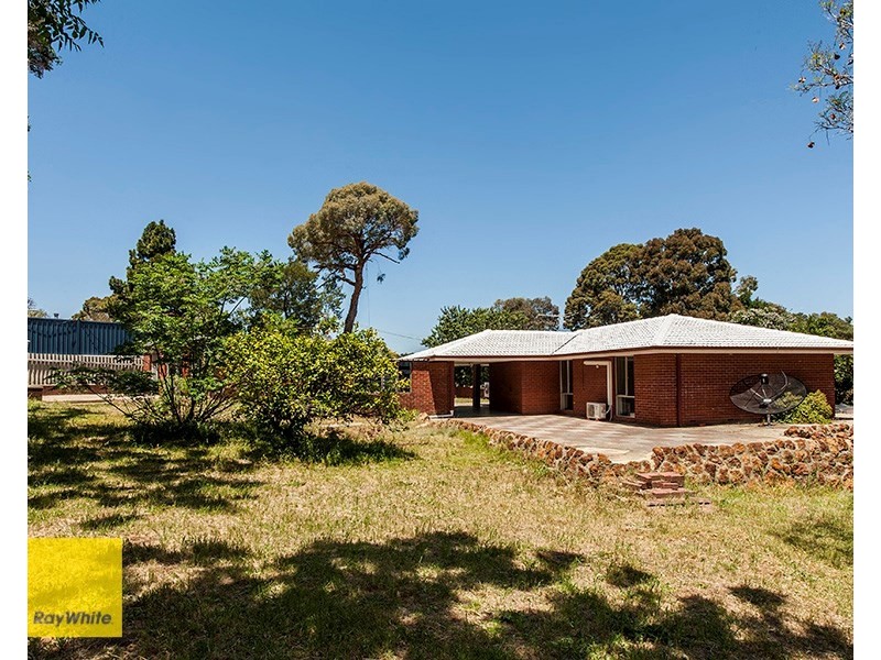 6 Bridgwood Road, Lesmurdie WA 6076