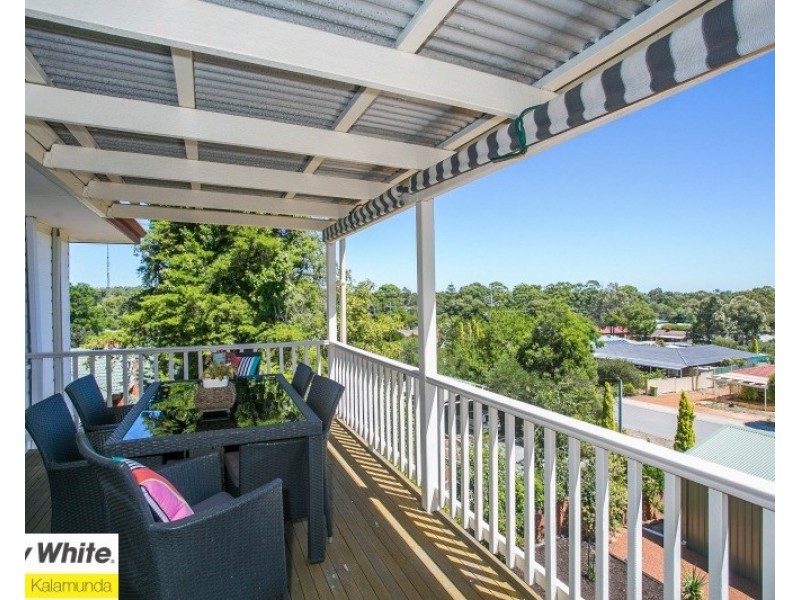 20 Brigalow Way, Lesmurdie WA 6076