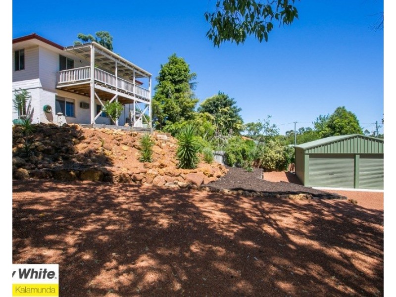 20 Brigalow Way, Lesmurdie WA 6076