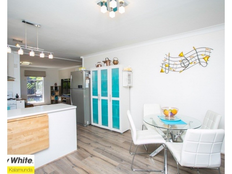 20 Brigalow Way, Lesmurdie WA 6076