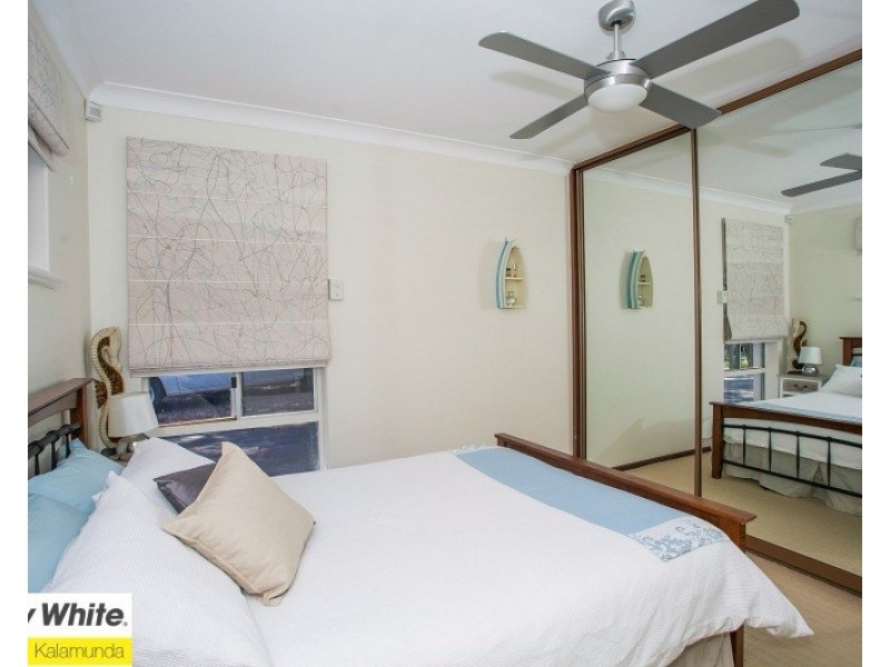 20 Brigalow Way, Lesmurdie WA 6076