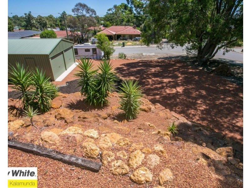 20 Brigalow Way, Lesmurdie WA 6076