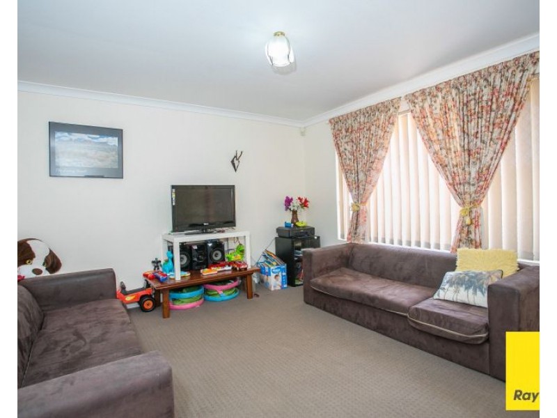 1/1 Warde Street, Midland WA 6056