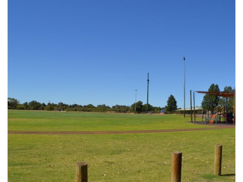 808/ 20 Limbee Glade, Huntingdale WA 6110