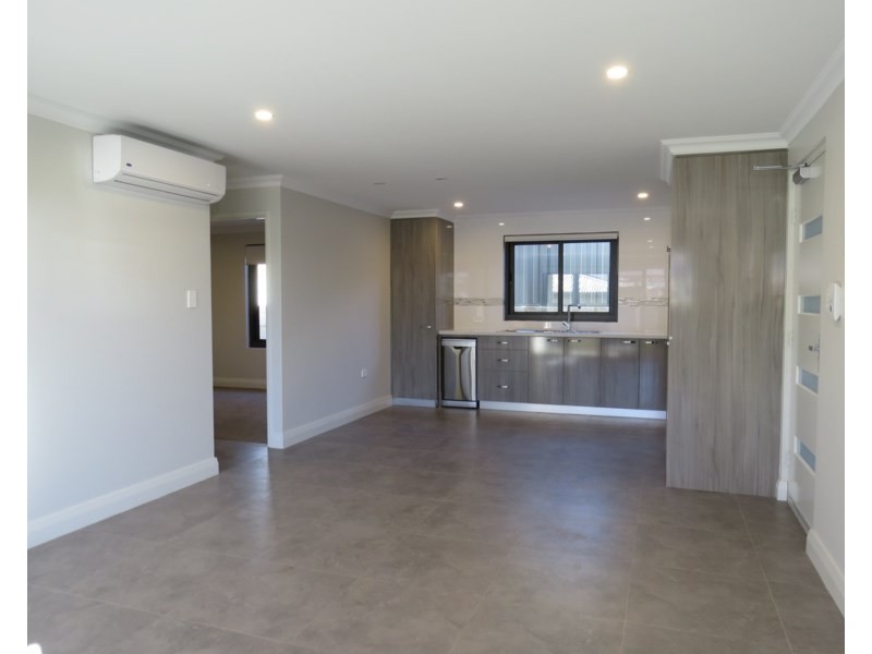 Unit 5 3-5 Kalamunda Road, Kalamunda WA 6076