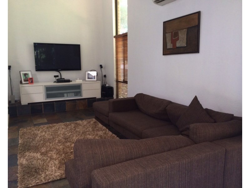 18 Davies Crescent, Gooseberry Hill WA 6076