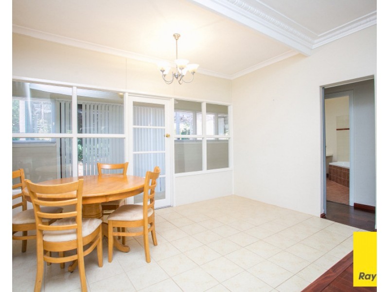 36 Davies Crescent, Gooseberry Hill WA 6076