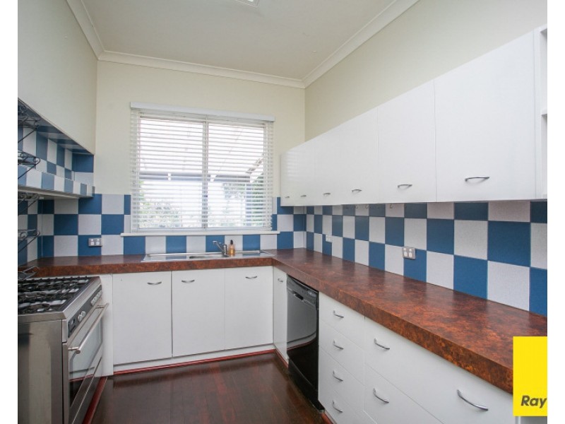 36 Davies Crescent, Gooseberry Hill WA 6076