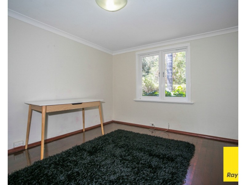 36 Davies Crescent, Gooseberry Hill WA 6076