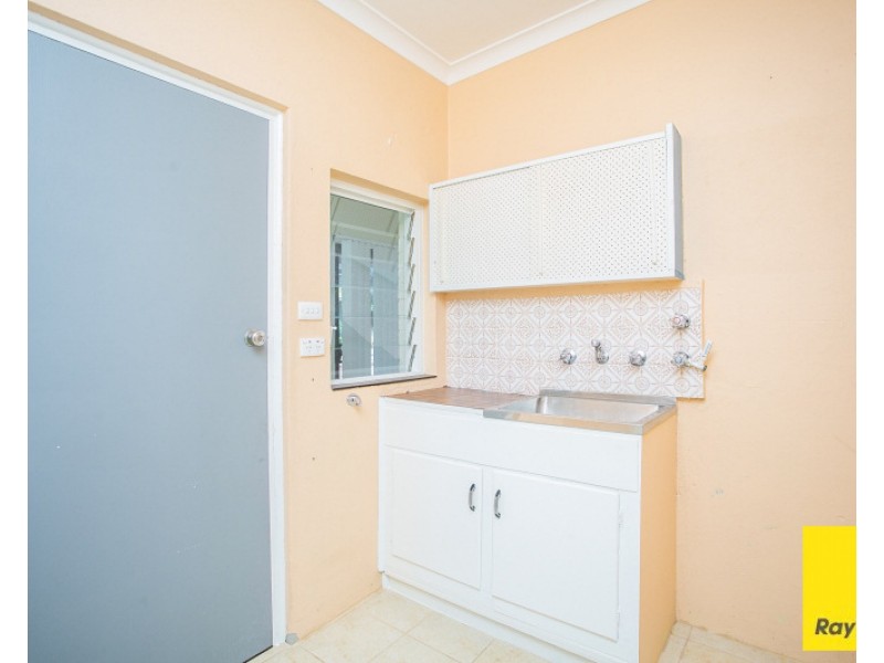 36 Davies Crescent, Gooseberry Hill WA 6076