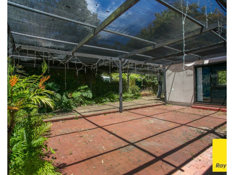 36 Davies Crescent, Gooseberry Hill WA 6076