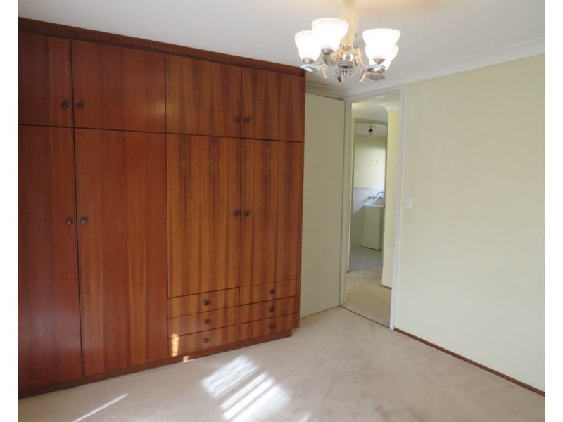 4 Richard Place, Armadale WA 6112