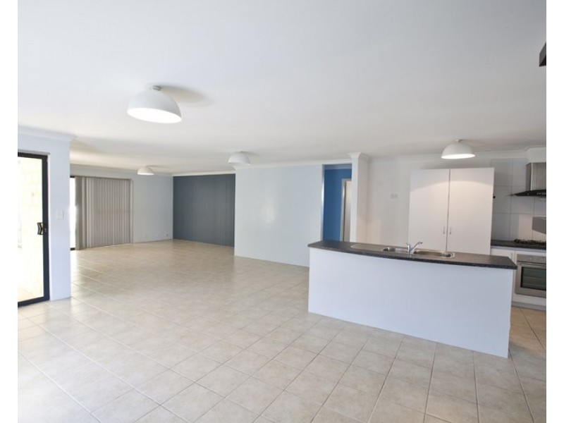 219 Maida Vale Road, Maida Vale WA 6057