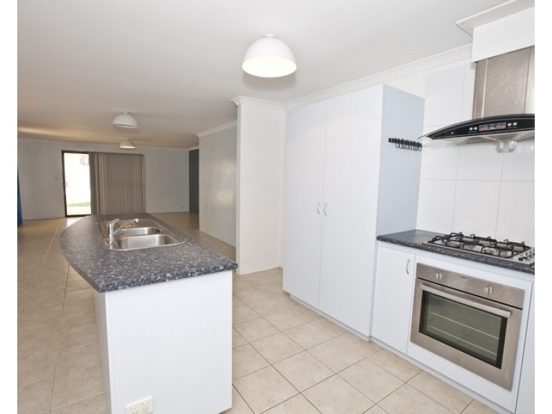 219 Maida Vale Road, Maida Vale WA 6057