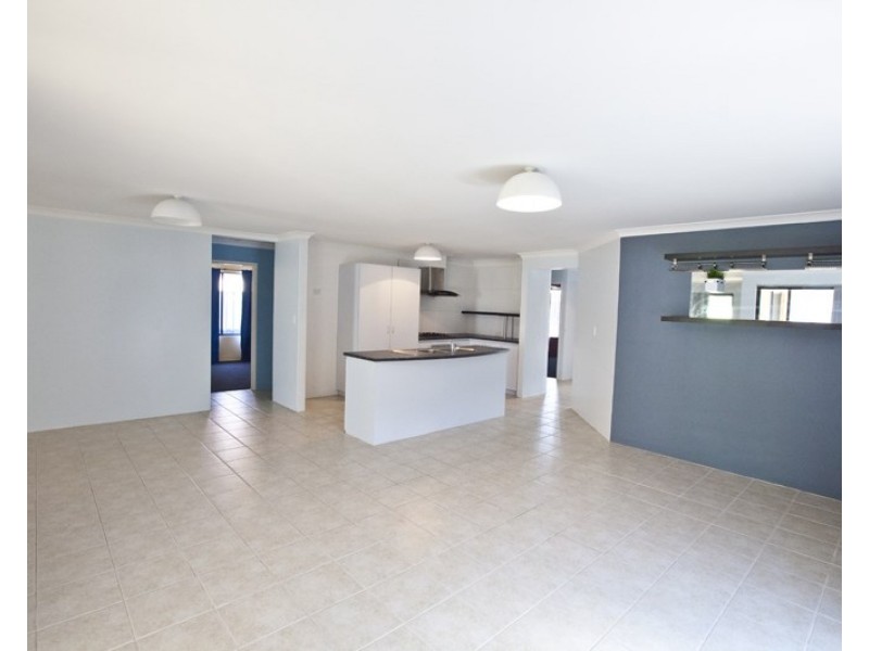 219 Maida Vale Road, Maida Vale WA 6057