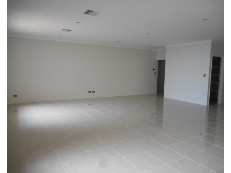 18 Kalbarri Pass, Jane Brook WA 6056